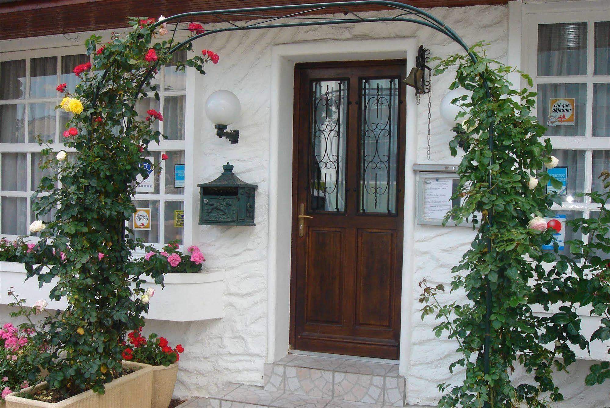 Hotel Restaurant Maison Blanche Рюнжи Экстерьер фото